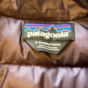 Patagonia Women's Puffer Jacket - Brown